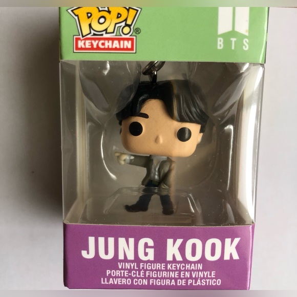 BTS Bundle - “Rise of Bangtan” Book, 2 Pocket Pop! Keychains & Snow Glob… - Picture 6 of 14